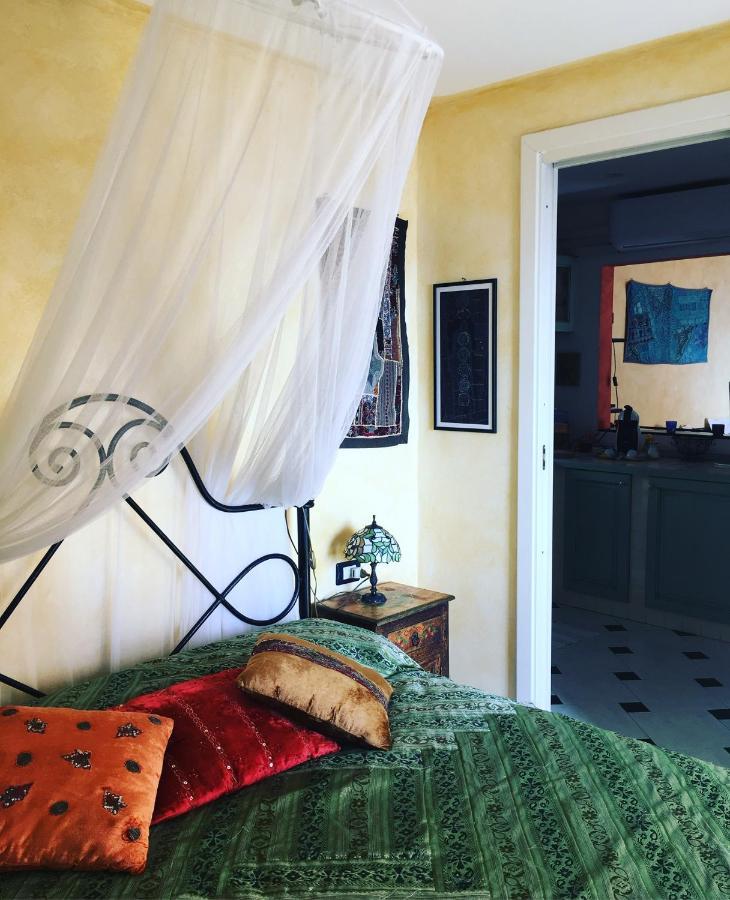 Romantic Sea View Flat In Genova Экстерьер фото