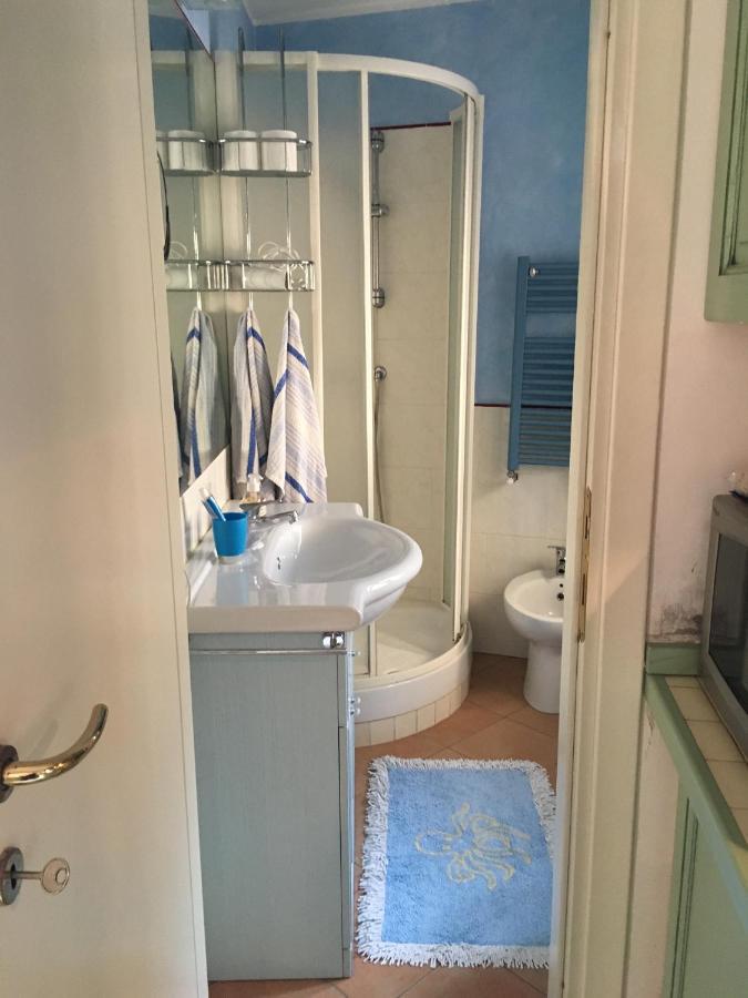 Romantic Sea View Flat In Genova Экстерьер фото